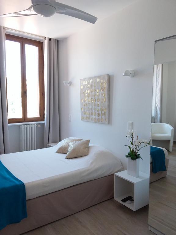 Hotel Du Soleil Єр Екстер'єр фото